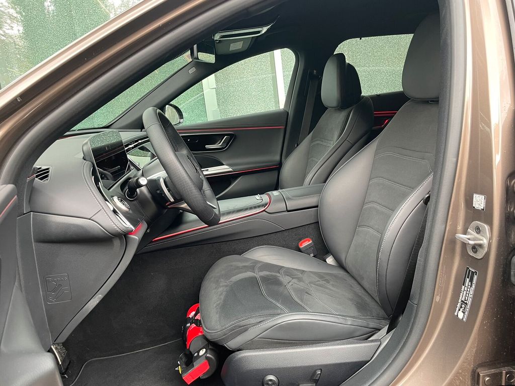 Mercedes-Benz E 300 2024
