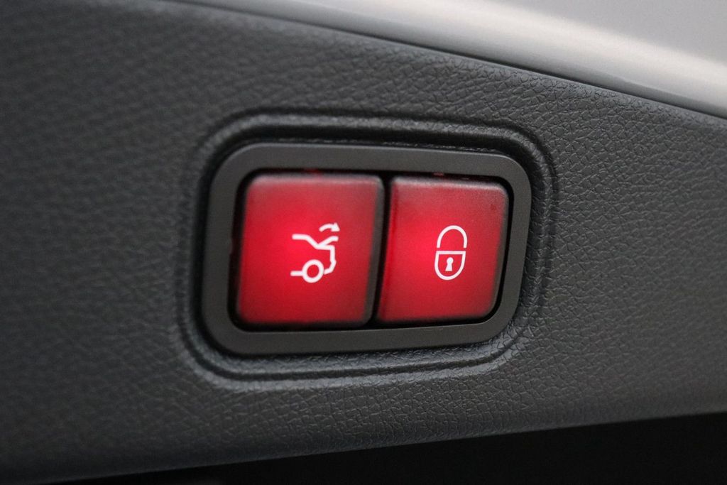 Mercedes-Benz E 200 2020