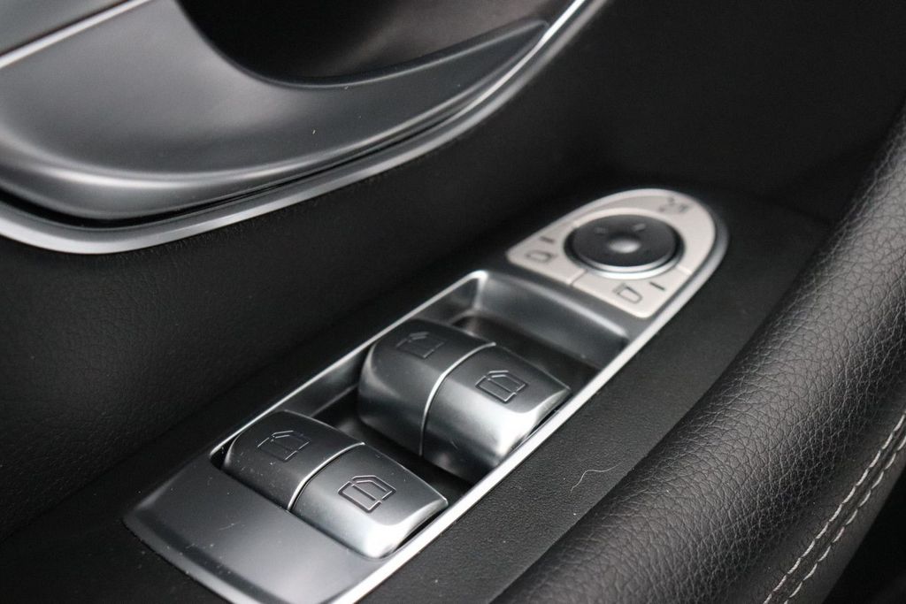 Mercedes-Benz E 200 2020