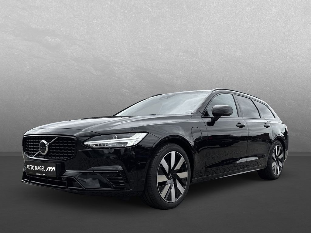 Volvo V90 2025