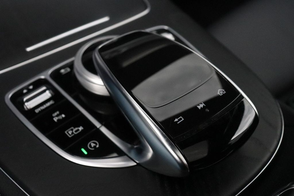 Mercedes-Benz E 200 2020