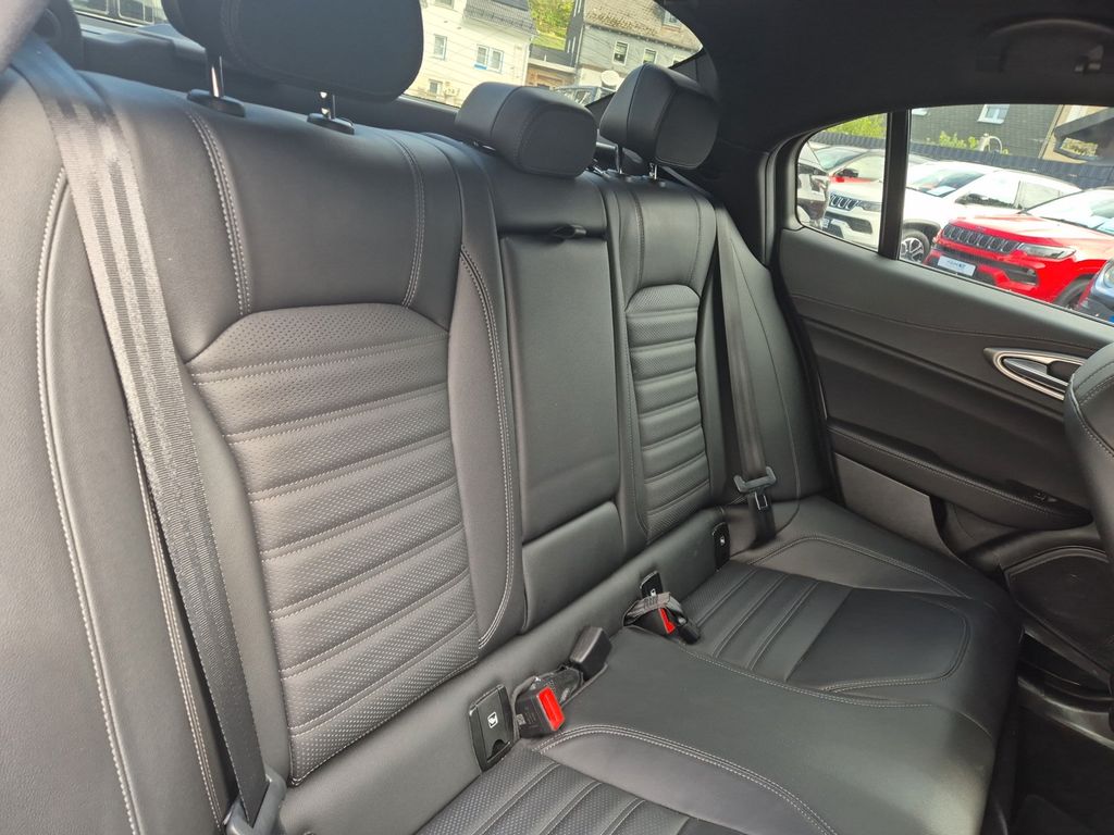 Alfa Romeo Giulia 2024