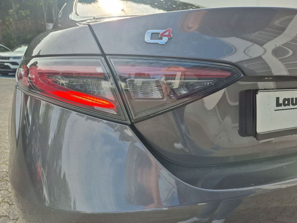 Alfa Romeo Giulia 2024