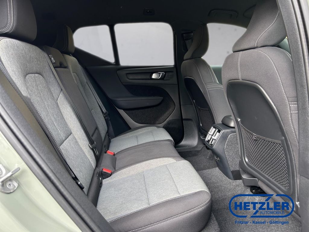 Volvo XC40 2024