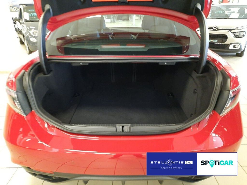 Alfa Romeo Giulia 2023