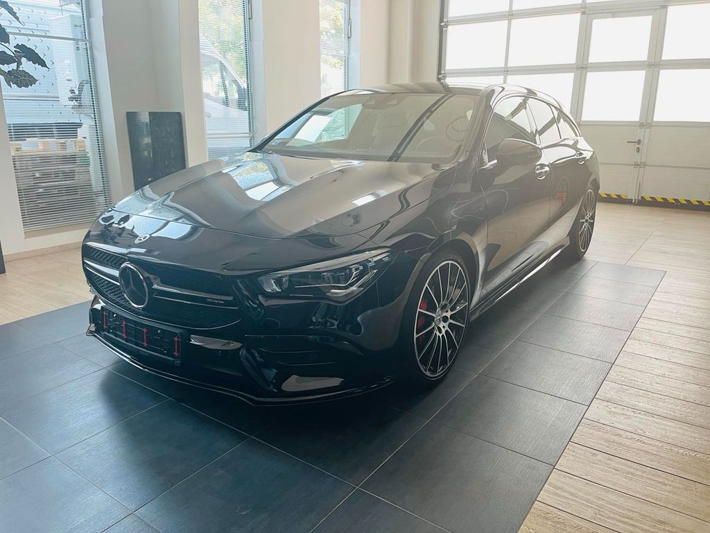 Mercedes-Benz CLA 35 AMG 2023
