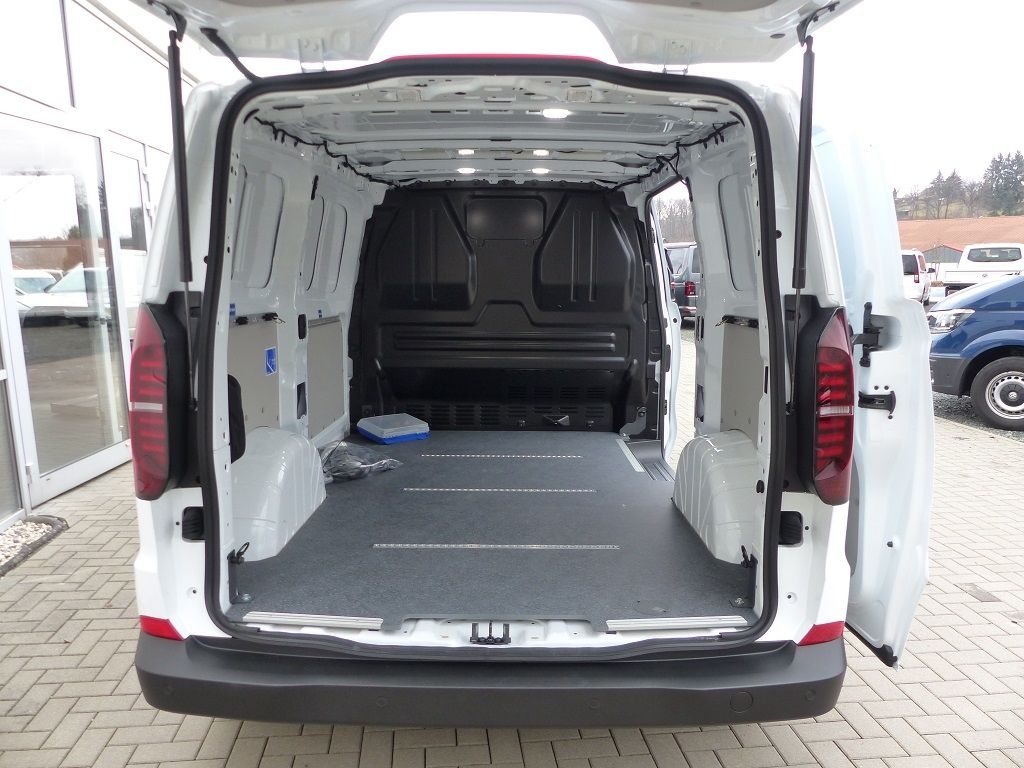 Volkswagen T7 Transporter 2025