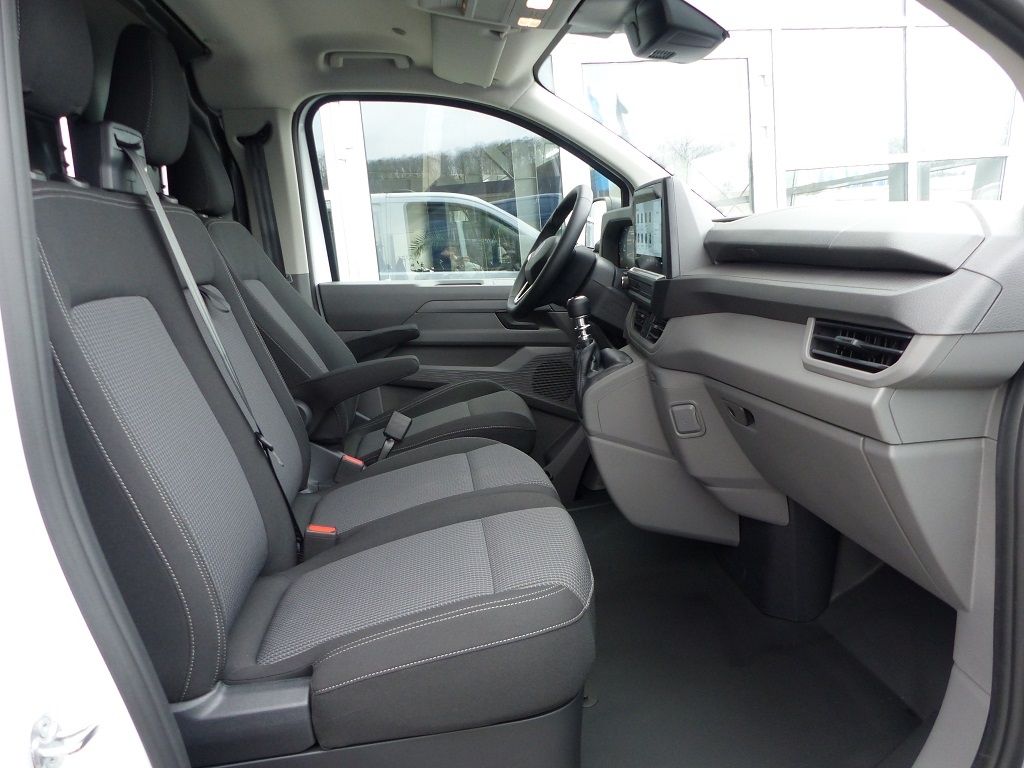 Volkswagen T7 Transporter 2025