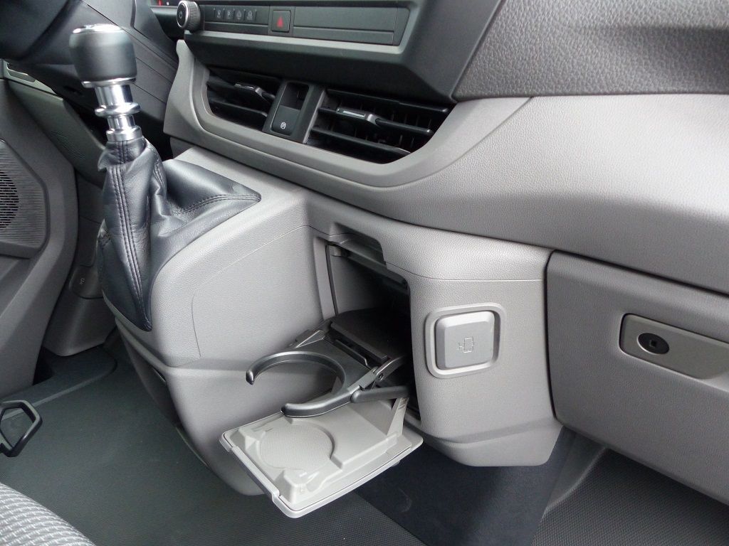 Volkswagen T7 Transporter 2025