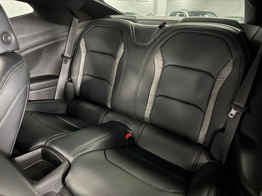 Chevrolet Camaro 2023