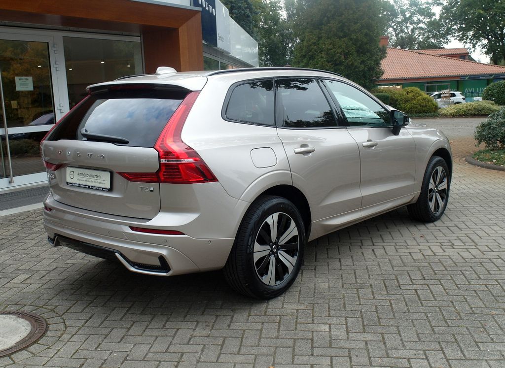 Volvo XC60 2025