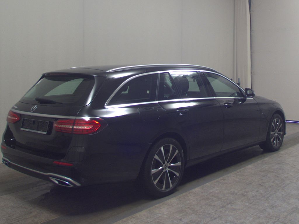 Mercedes-Benz E 300 2020