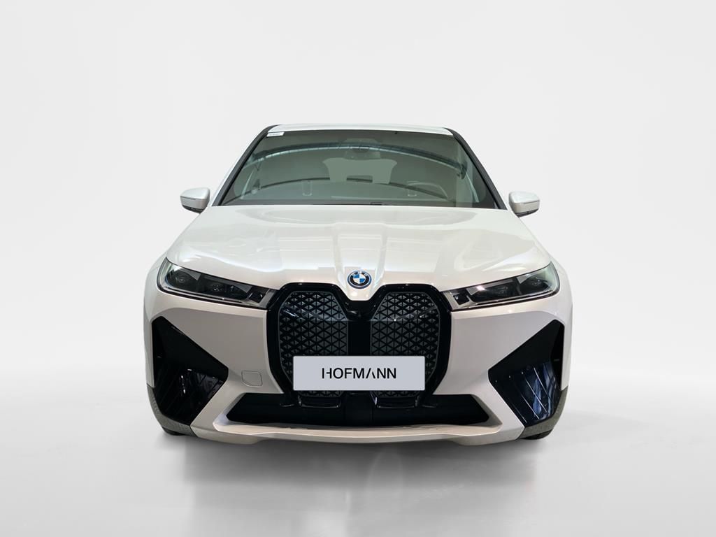 BMW iX 2023