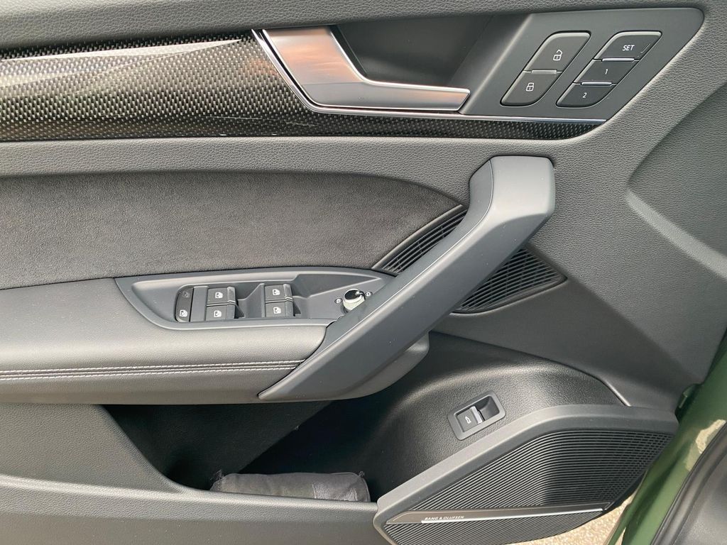 Audi SQ5 2022