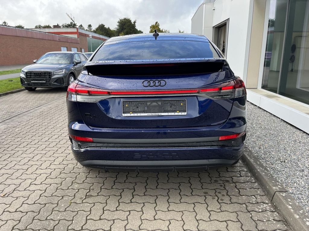 Audi Q4 e-tron 2024