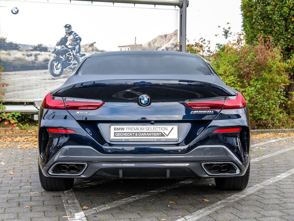 BMW M850 2022