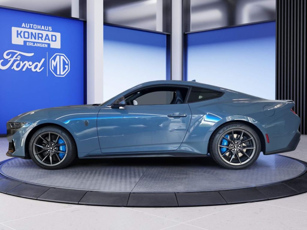 Ford Mustang 2025