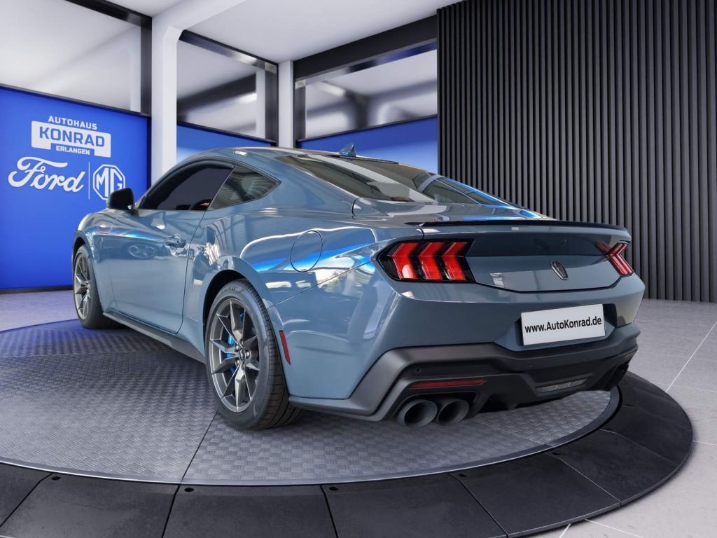 Ford Mustang 2025