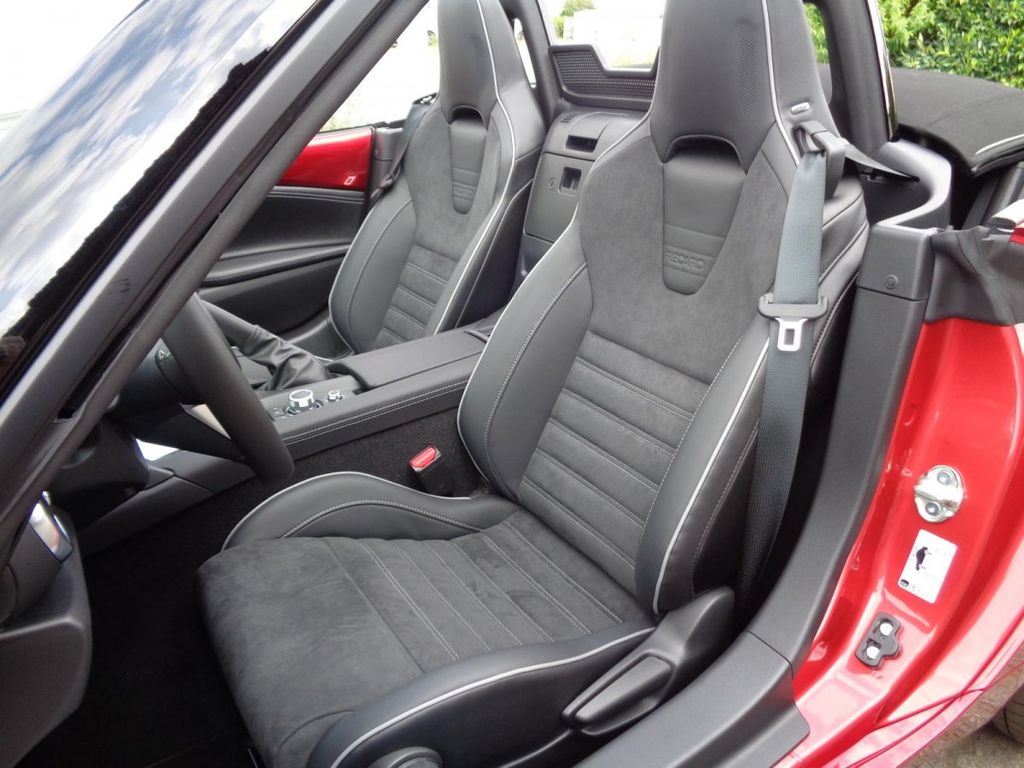 Mazda MX-5 2025