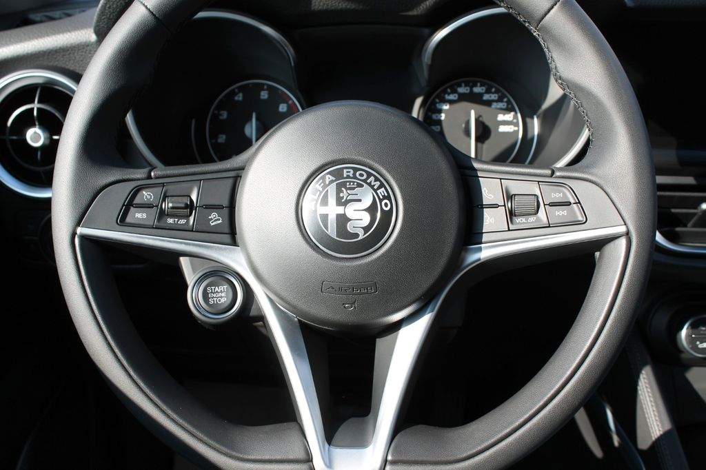 Alfa Romeo Stelvio 2020