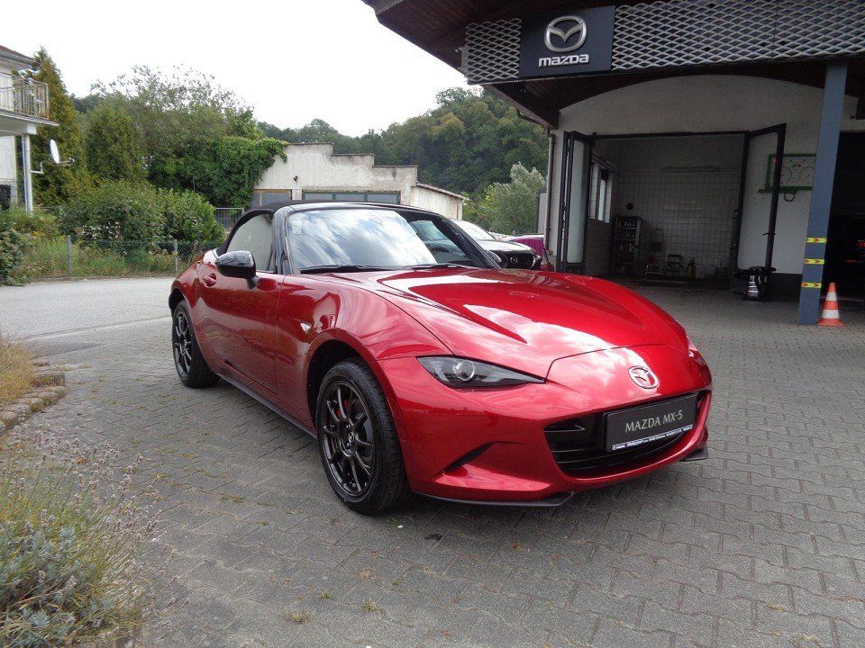 Mazda MX-5 2025