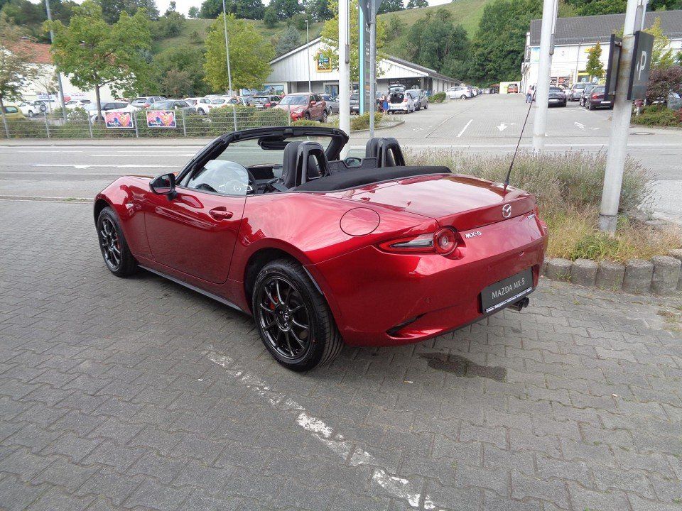 Mazda MX-5 2025