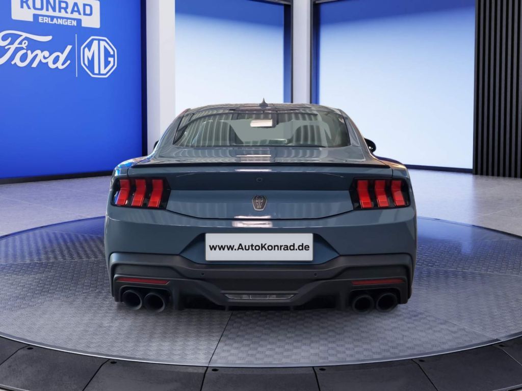Ford Mustang 2025