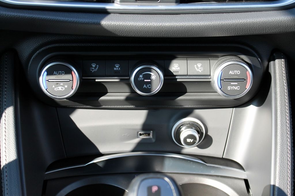 Alfa Romeo Stelvio 2020