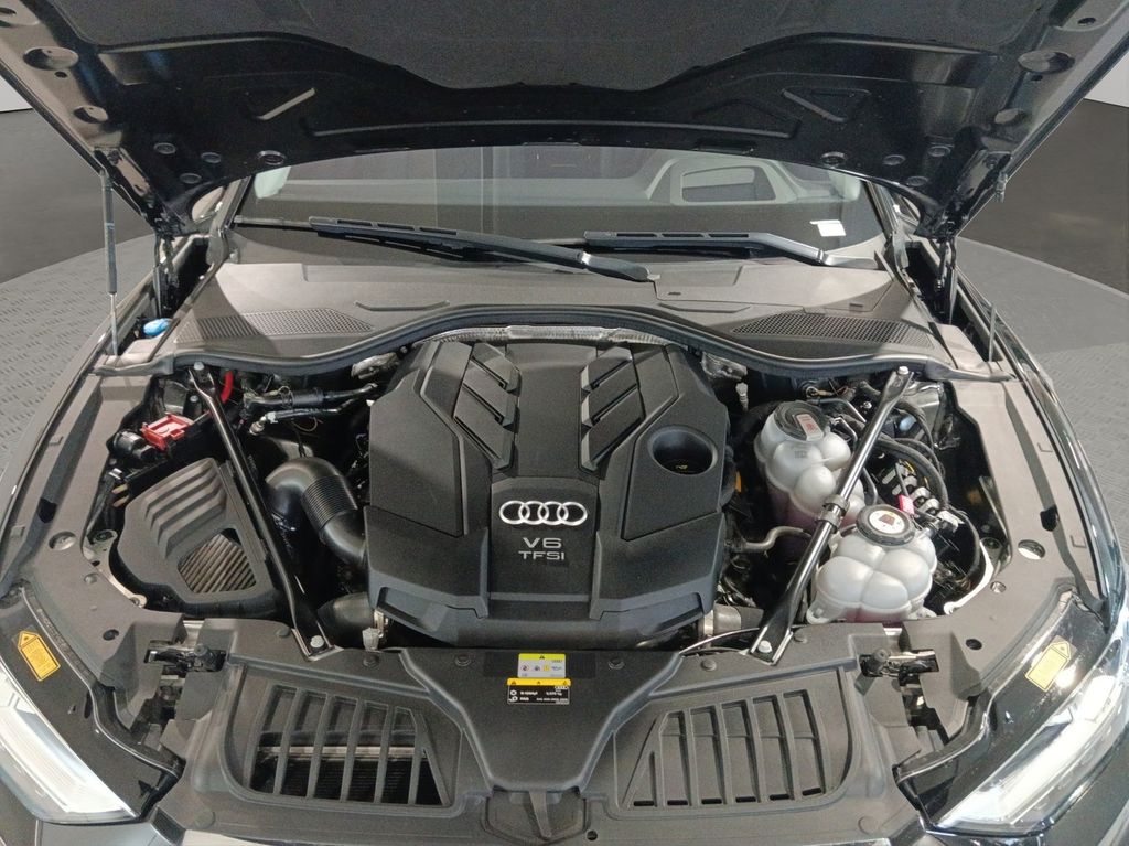 Audi A8 2021