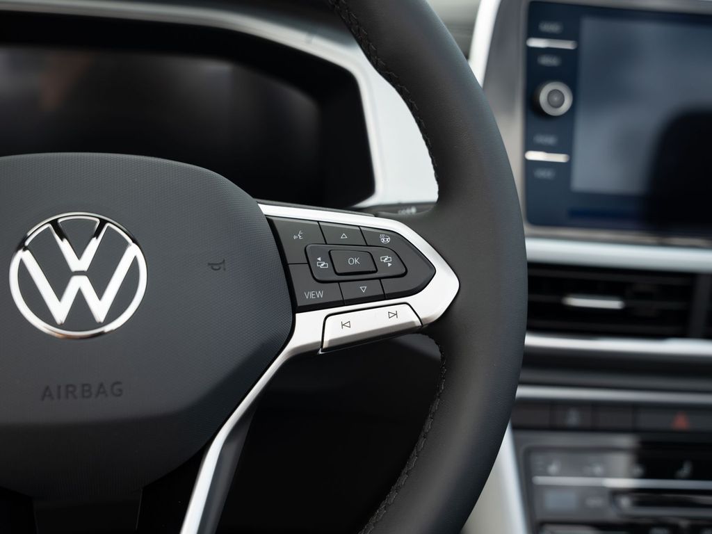 Volkswagen T-Roc 2025