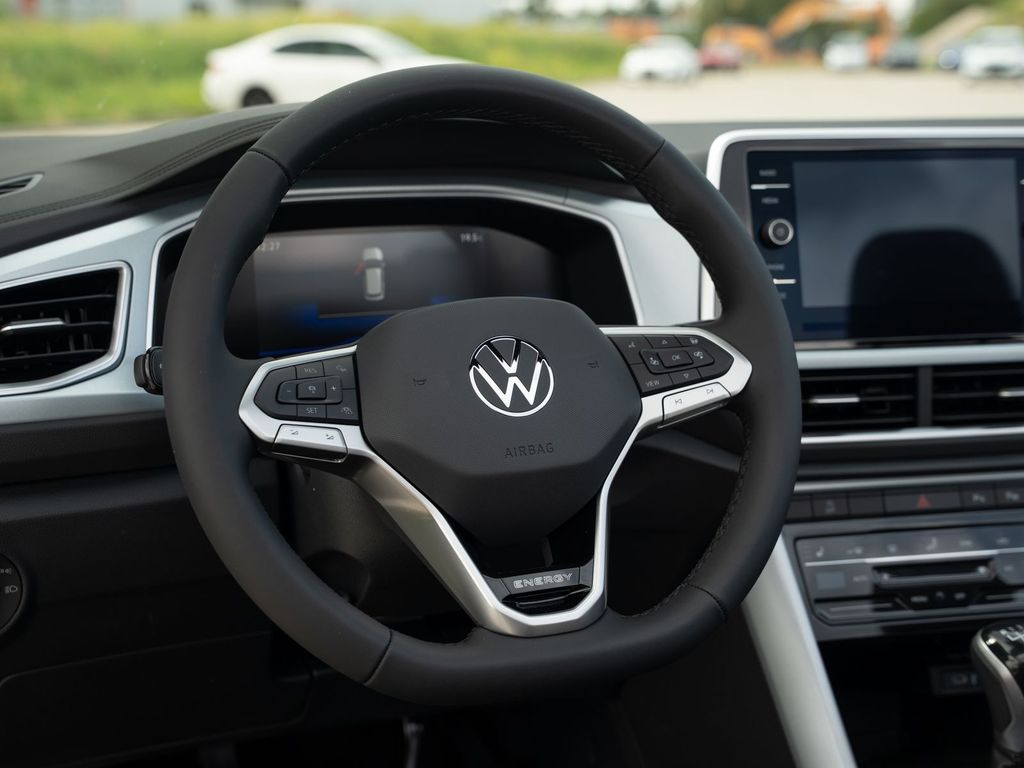 Volkswagen T-Roc 2025