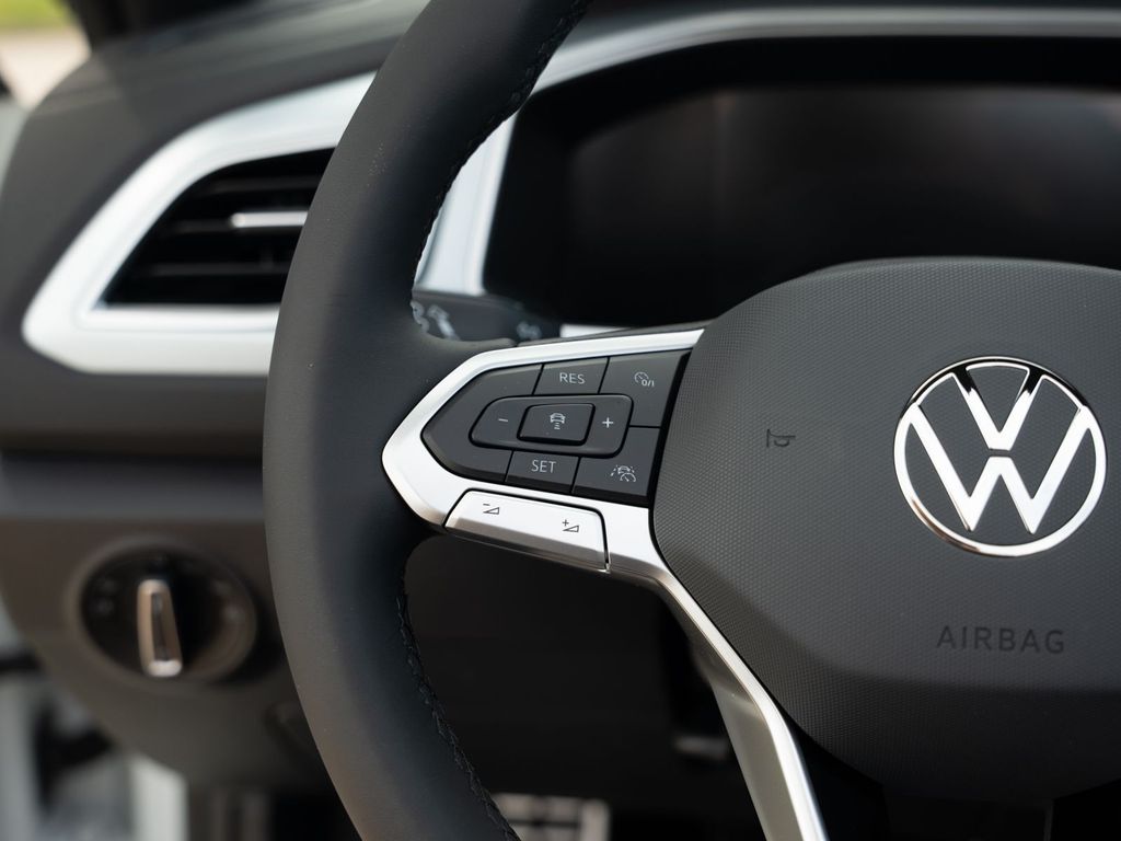 Volkswagen T-Roc 2025