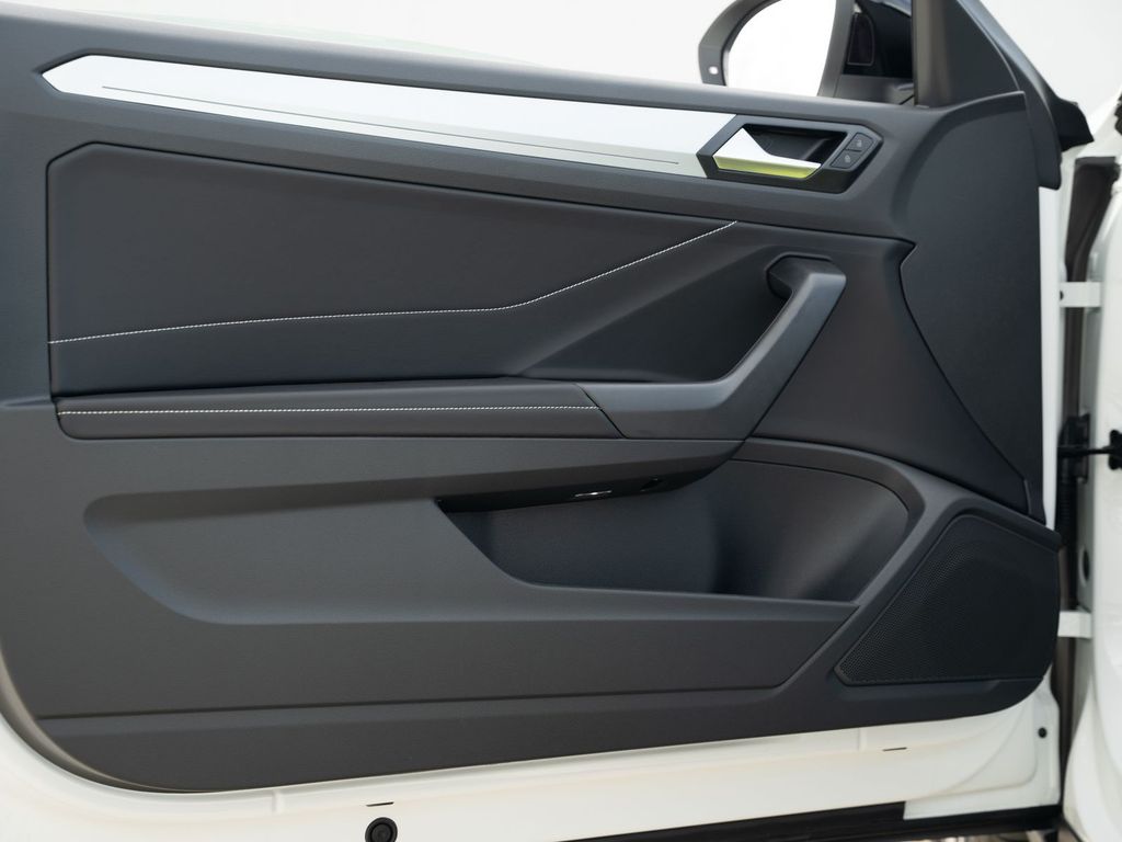 Volkswagen T-Roc 2025