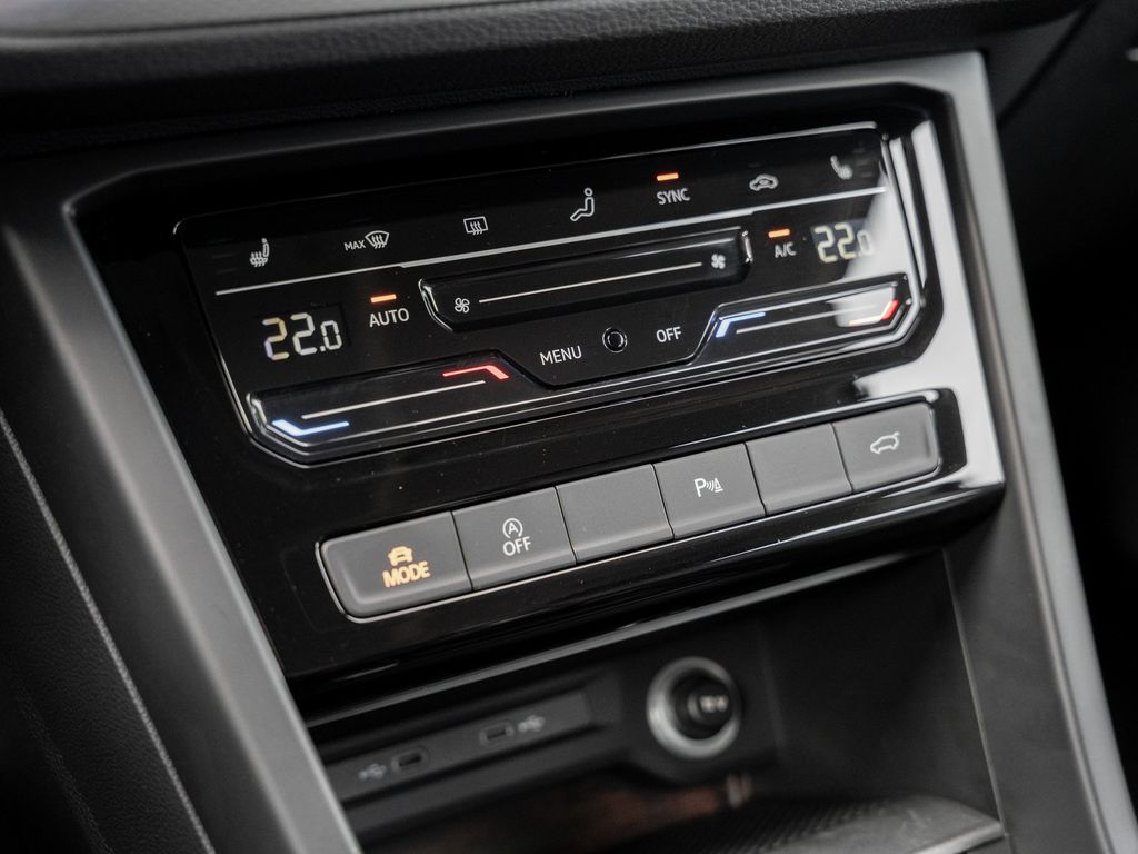 Volkswagen Touran 2024