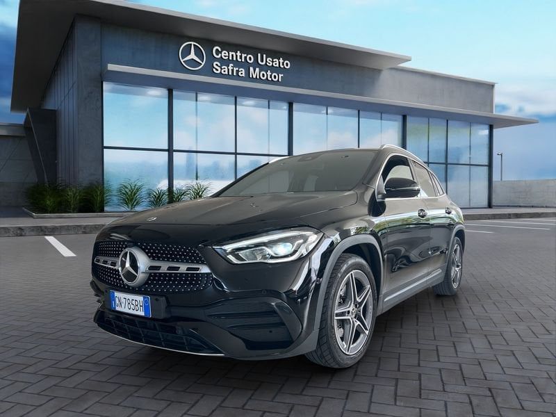 Mercedes-Benz GLA 180 2023