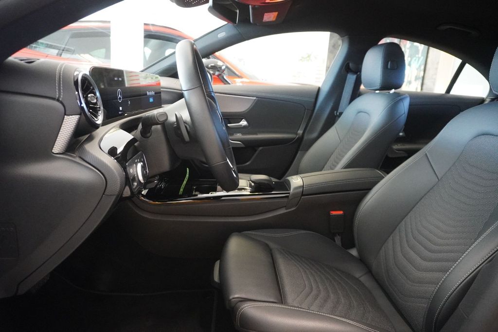 Mercedes-Benz CLA 250 2023