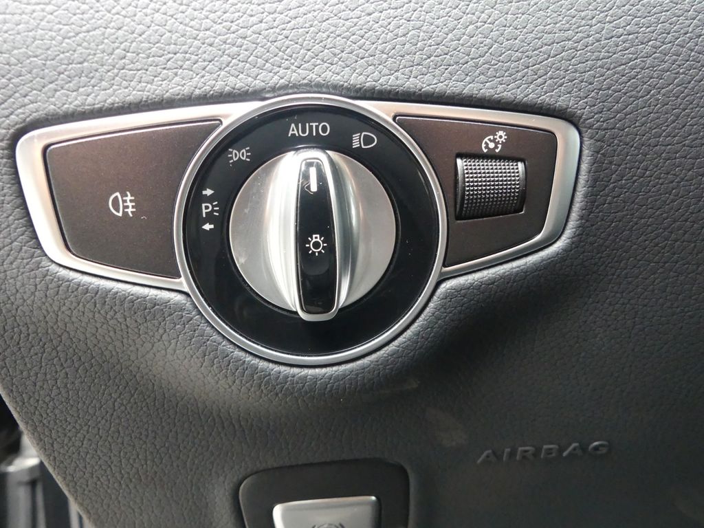 Mercedes-Benz E 300 2021