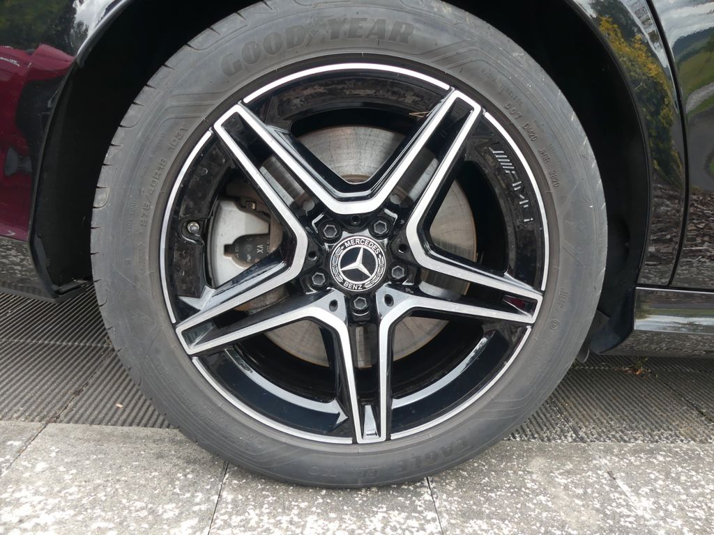Mercedes-Benz E 300 2021