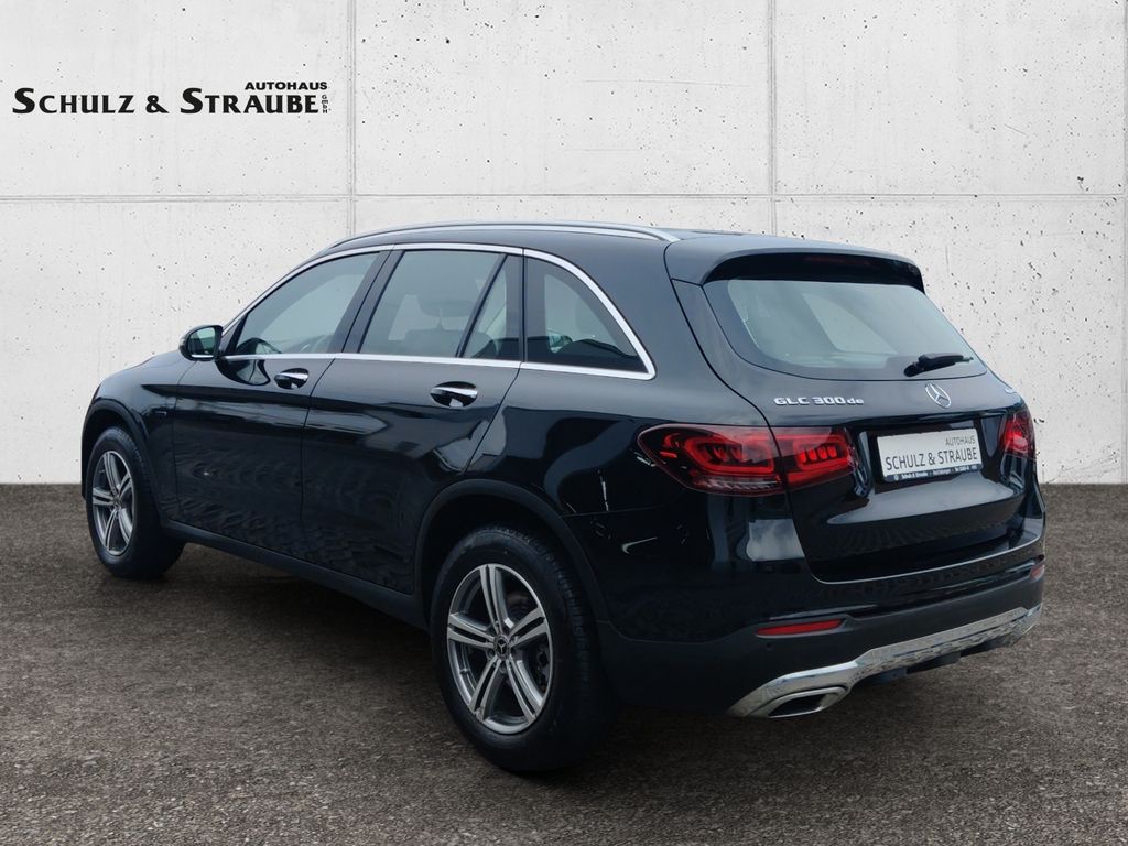 Mercedes-Benz GLC 300 2021