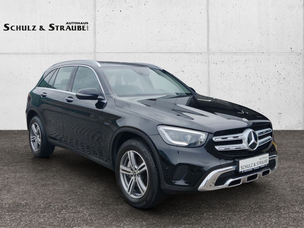 Mercedes-Benz GLC 300 2021