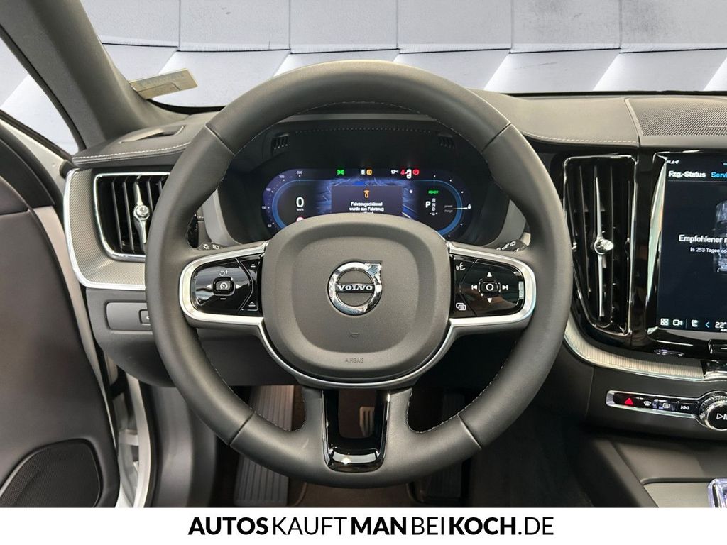 Volvo XC60 2025