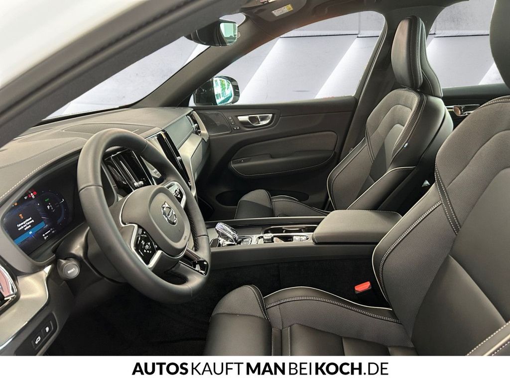 Volvo XC60 2025