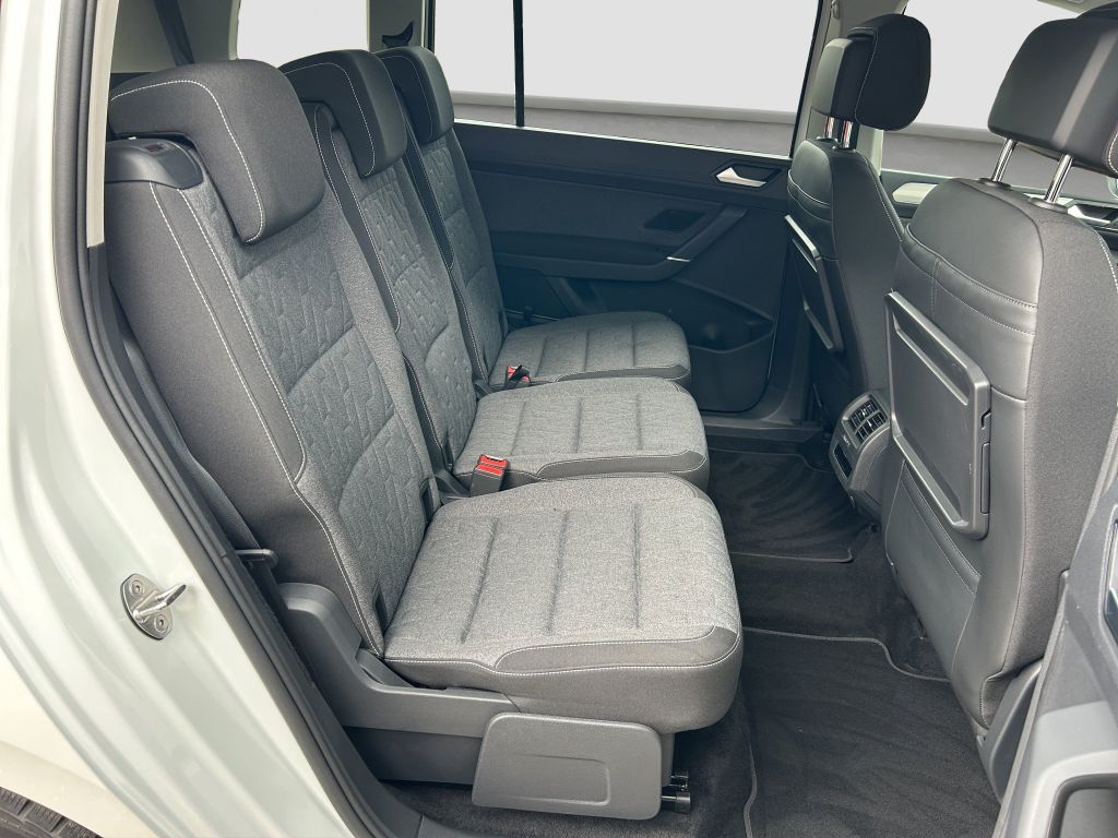 Volkswagen Touran 2024