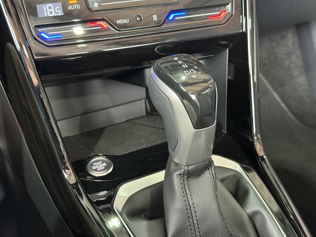 Volkswagen T-Roc 2024