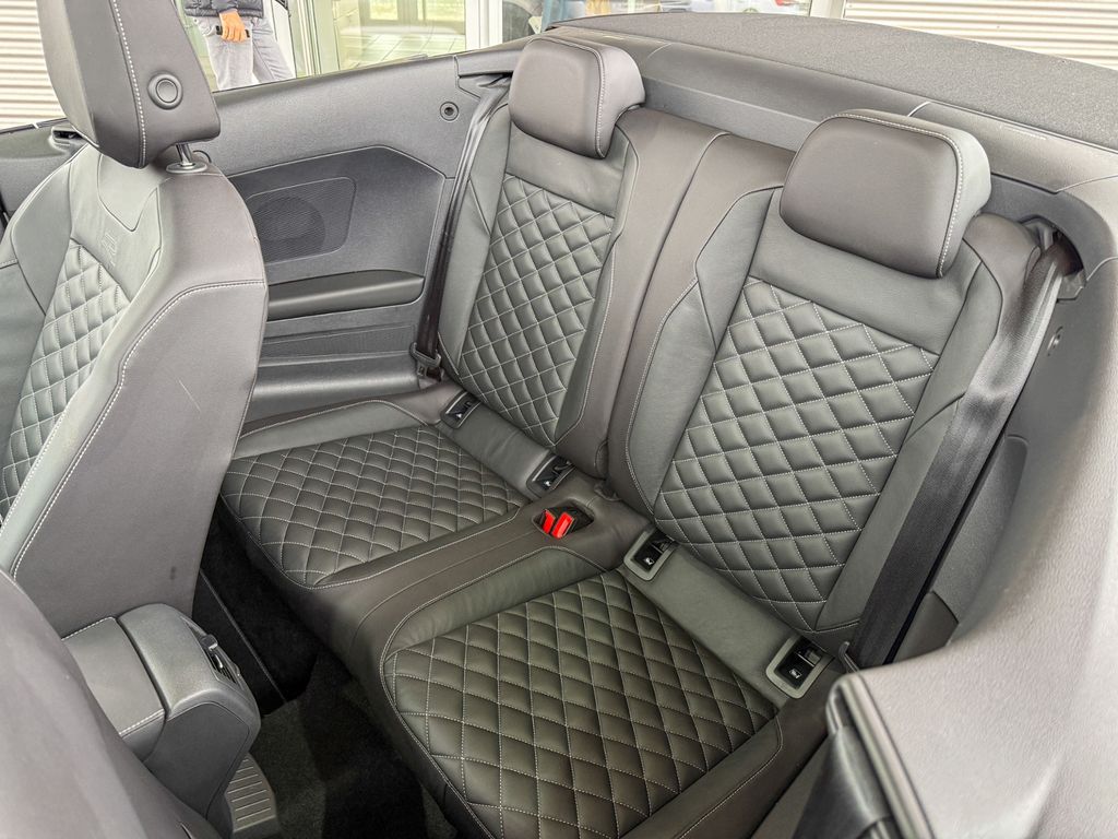 Volkswagen T-Roc 2024