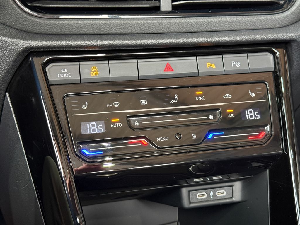 Volkswagen T-Roc 2024