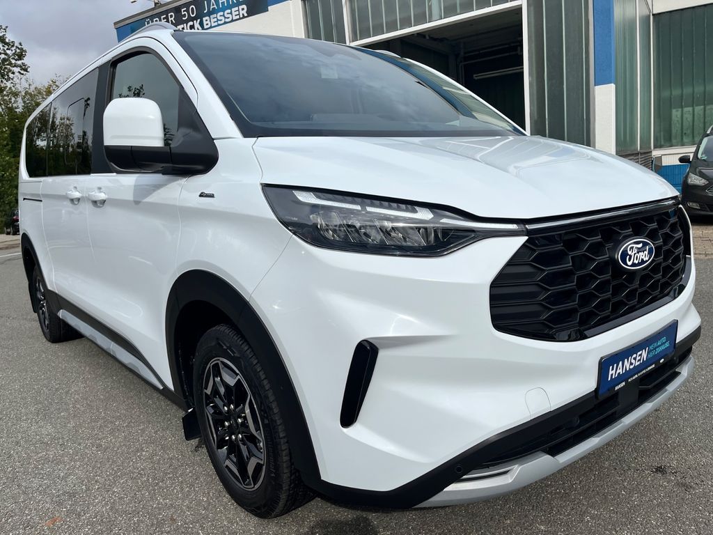 Ford Tourneo Custom 2025