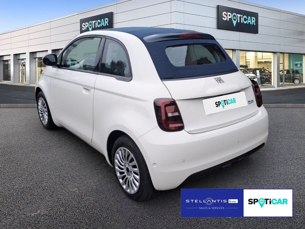 Fiat 500e 2023
