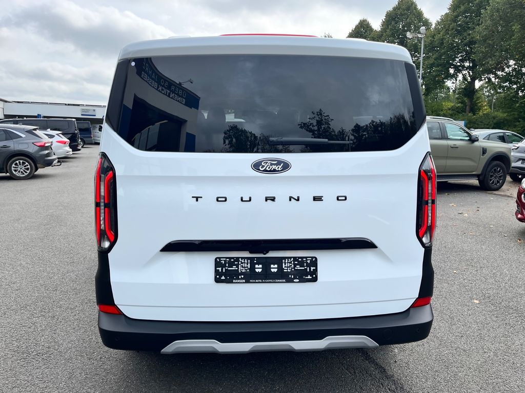 Ford Tourneo Custom 2025