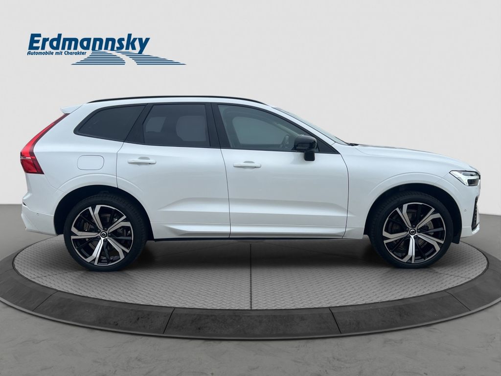 Volvo XC60 2025